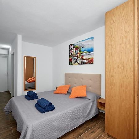El Patio Hostal Аликанте Экстерьер фото