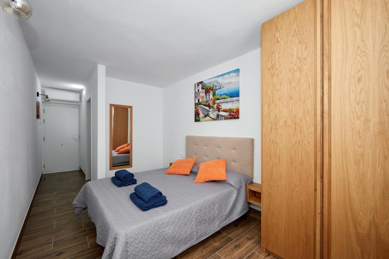 El Patio Hostal Аликанте Экстерьер фото