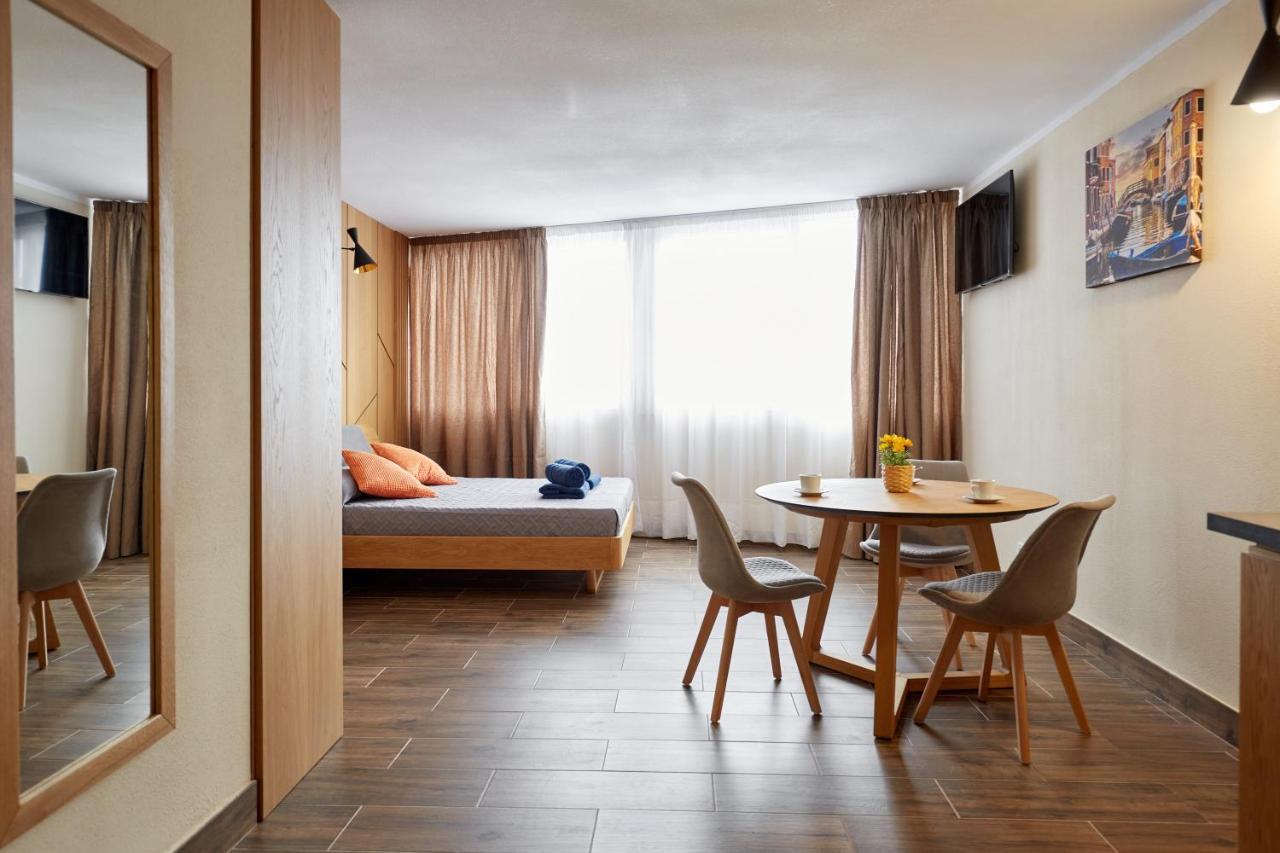 El Patio Hostal Аликанте Экстерьер фото