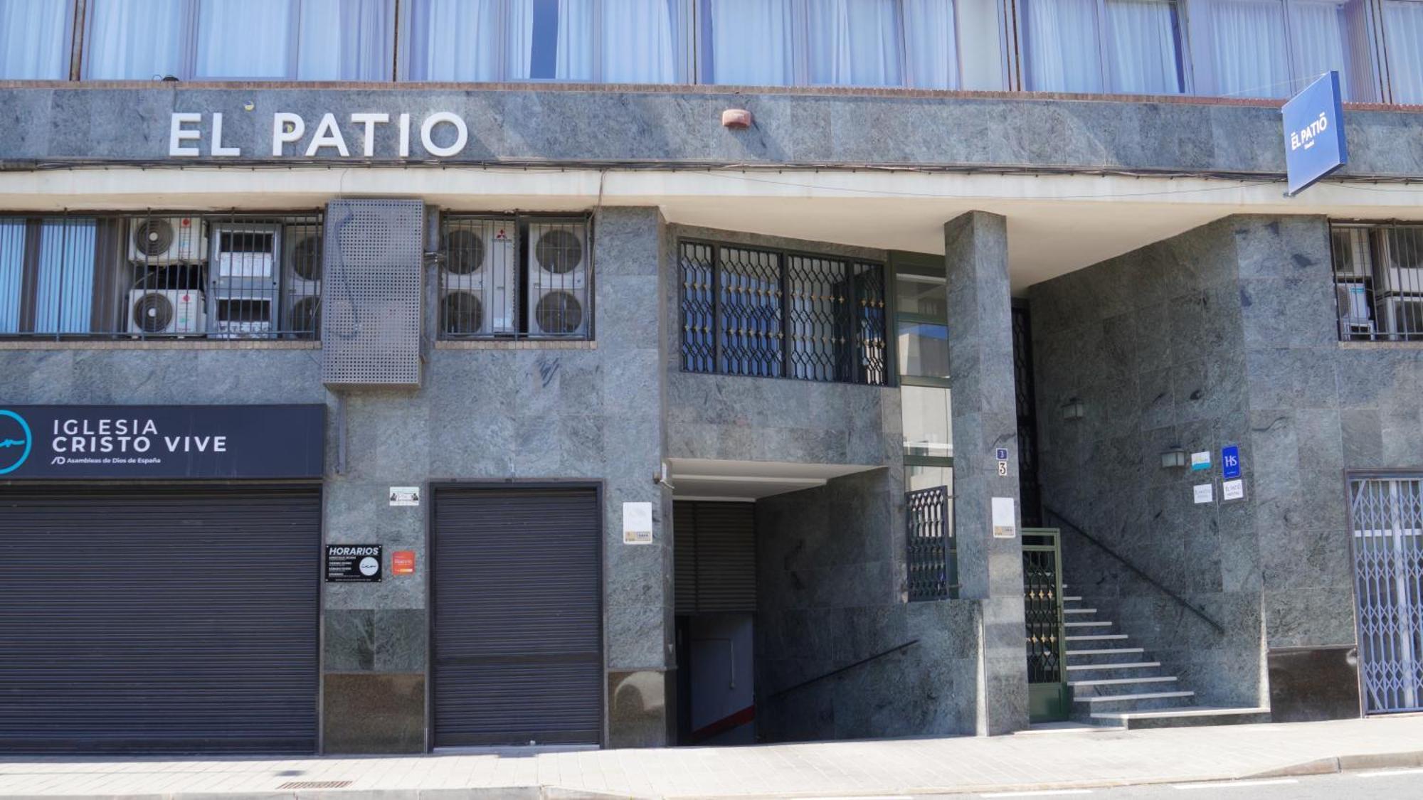 El Patio Hostal Аликанте Экстерьер фото