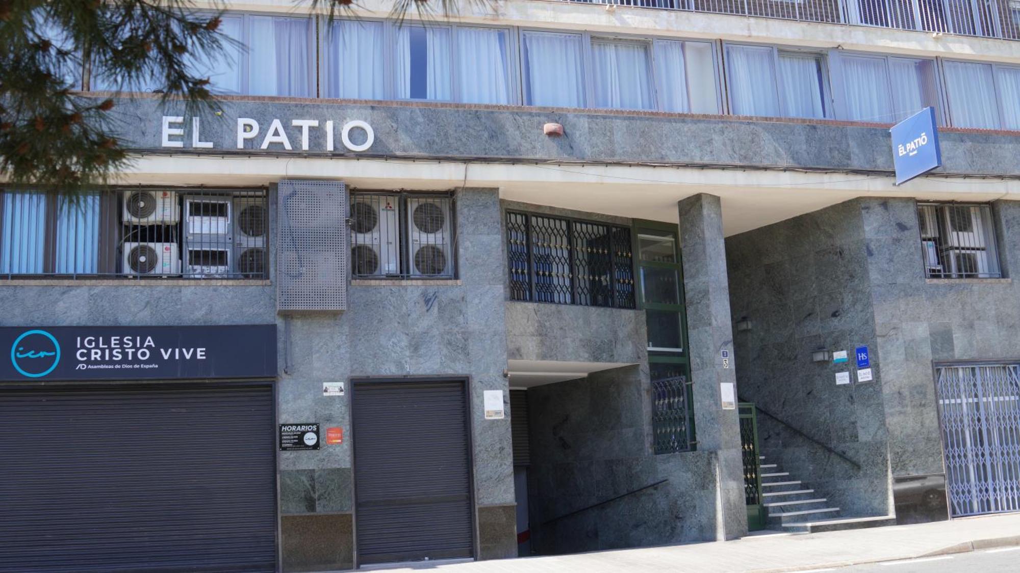 El Patio Hostal Аликанте Экстерьер фото