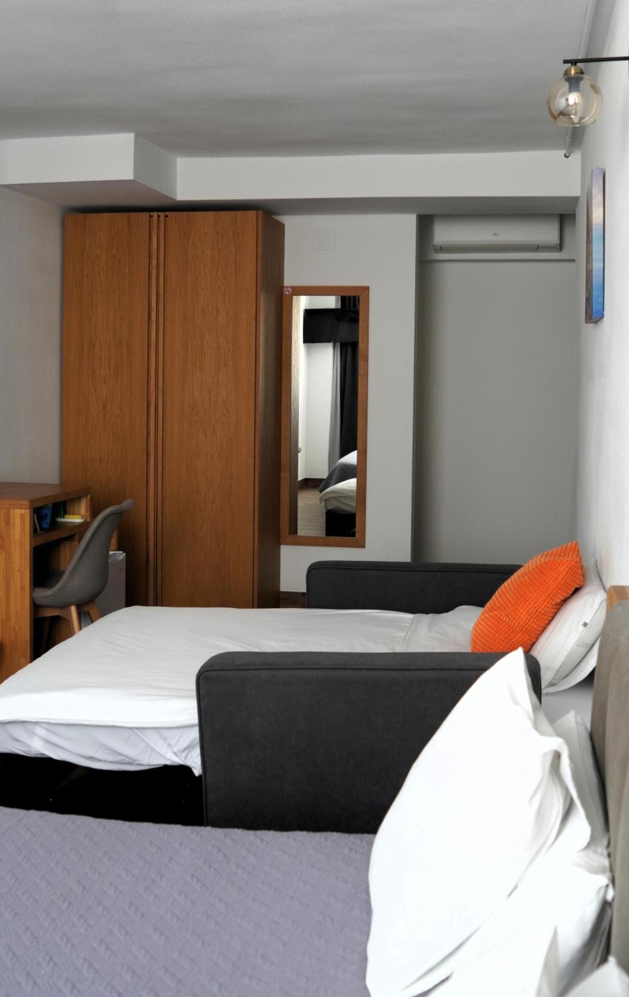 El Patio Hostal Аликанте Экстерьер фото
