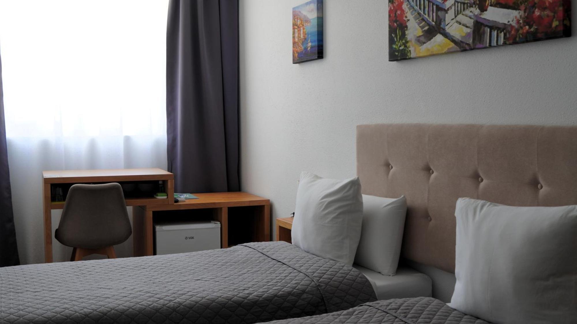 El Patio Hostal Аликанте Экстерьер фото